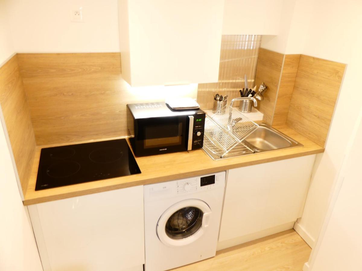 Le Bedarride Apartment เอ็ก-ซอง-โพรวองซ์ ภายนอก รูปภาพ