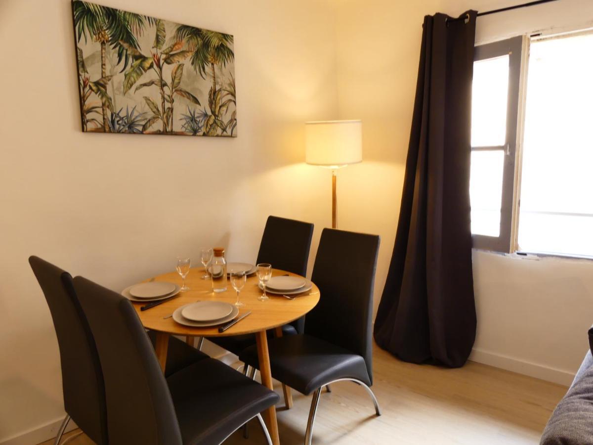 Le Bedarride Apartment เอ็ก-ซอง-โพรวองซ์ ภายนอก รูปภาพ