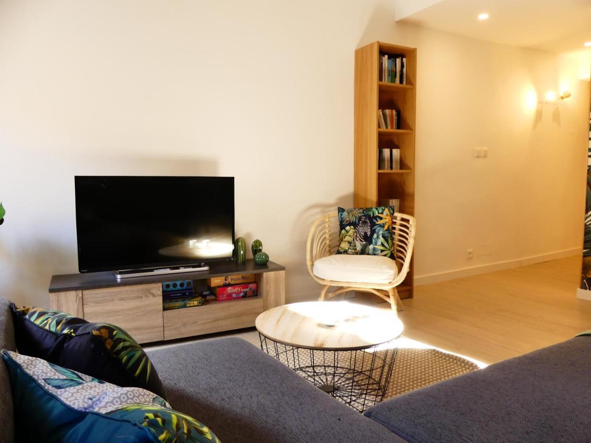 Le Bedarride Apartment เอ็ก-ซอง-โพรวองซ์ ภายนอก รูปภาพ
